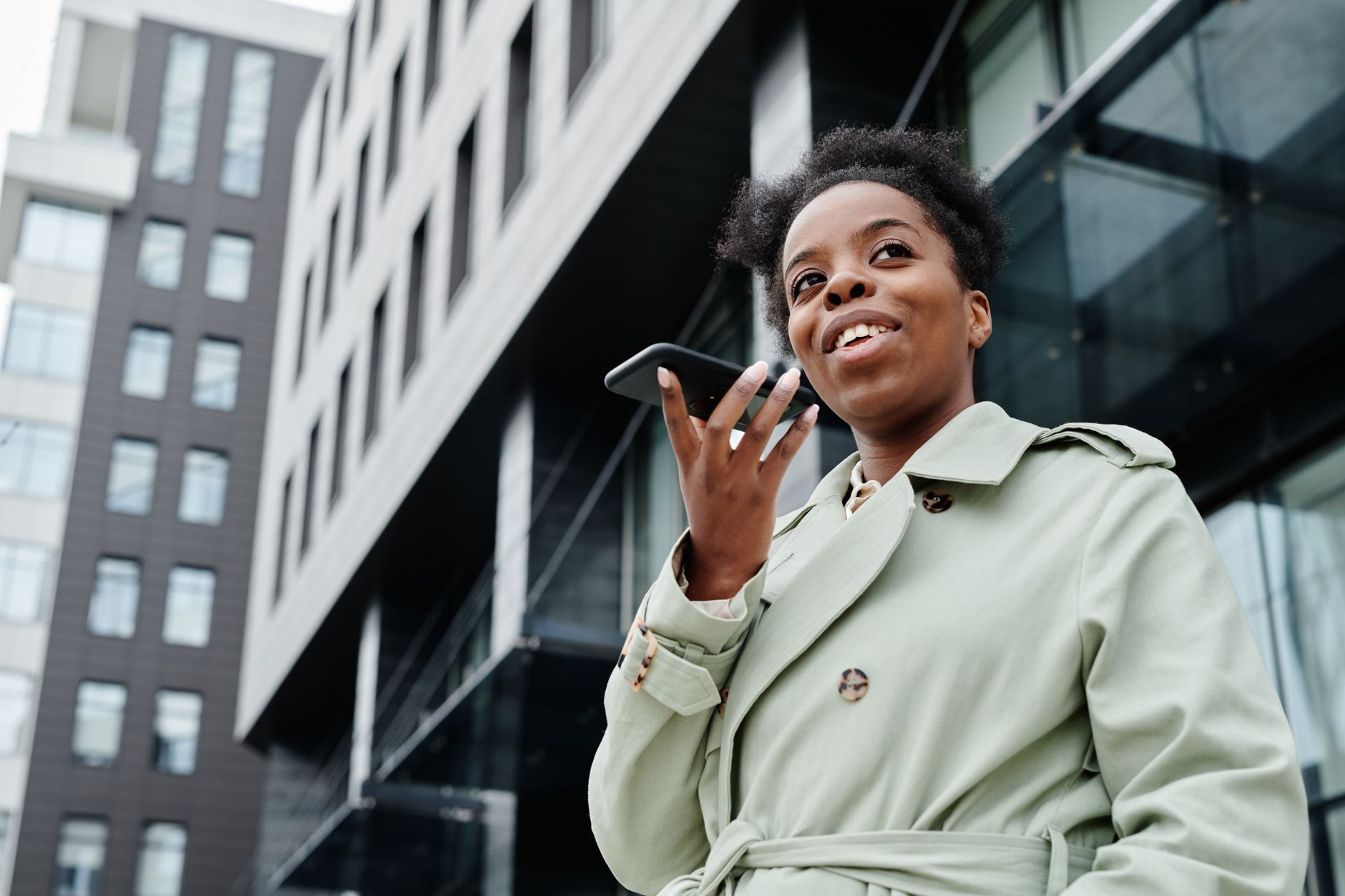 6 Common AI Voice Assistant Mistakes and How to Avoid Them